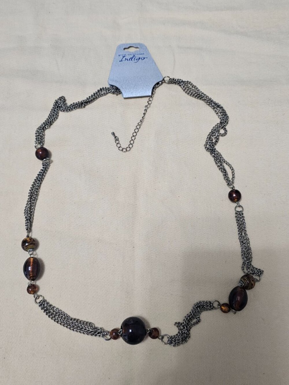 Indigo Long Chain Fashion Necklace Gold Tone Brown Beaded 32 inches NEW - Picture 4 of 4
